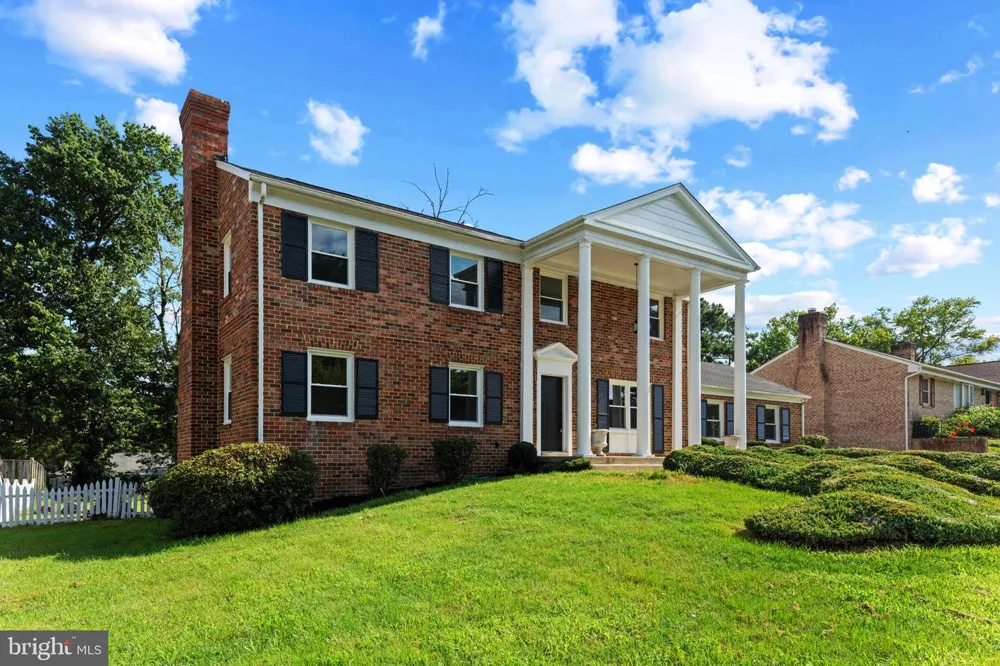 11700 CHANTILLY LANE Bowie, MD 20721