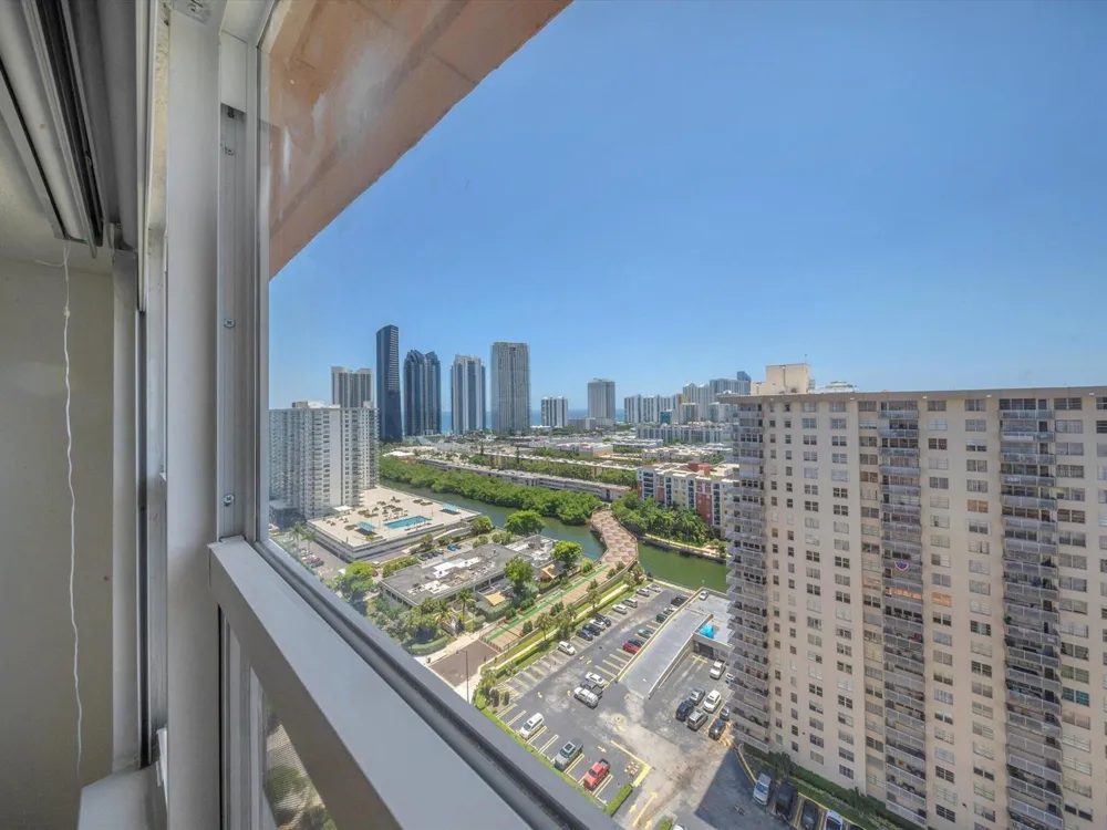 251 174th Street #2310 Sunny Isles Beach, FL 33160