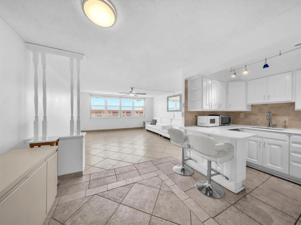251 174th Street #2310 Sunny Isles Beach, FL 33160