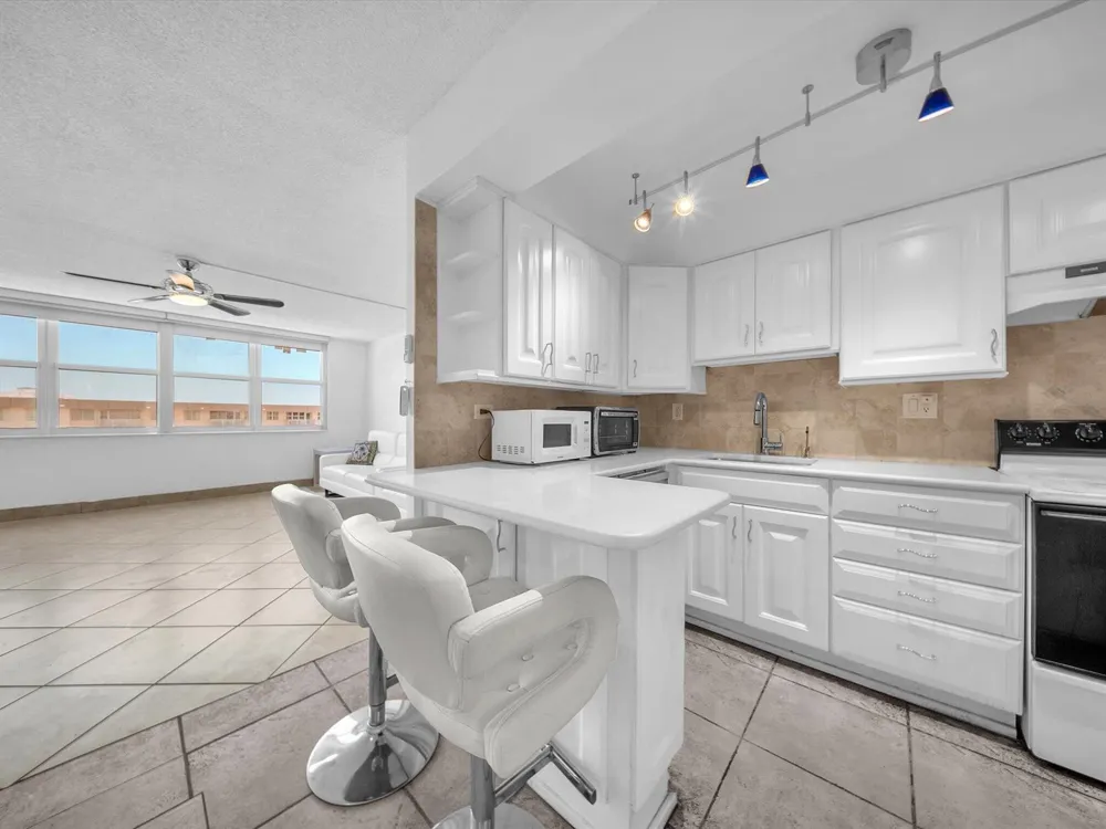 251 174th Street #2310 Sunny Isles Beach, FL 33160