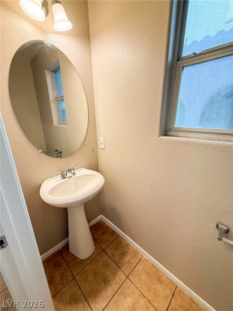 4446 Avery Park Avenue Las Vegas, NV 89110