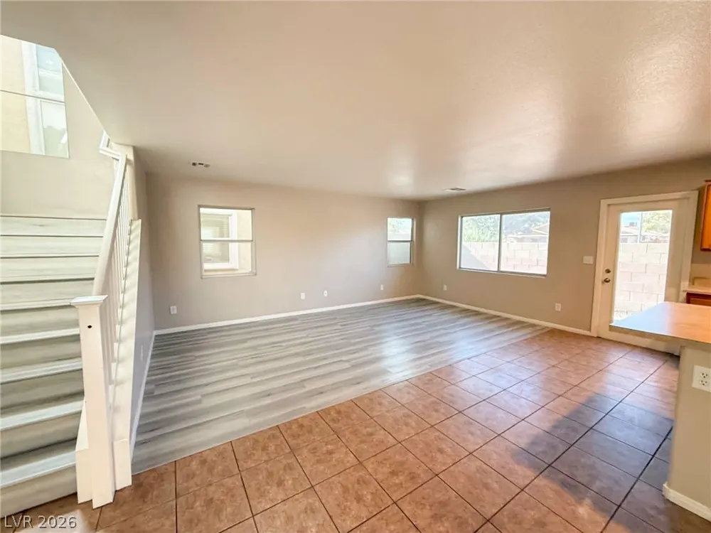 4446 Avery Park Avenue Las Vegas, NV 89110