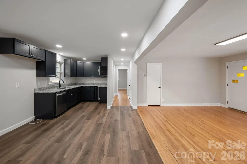 901 S 10th Street Bessemer City, NC 28016