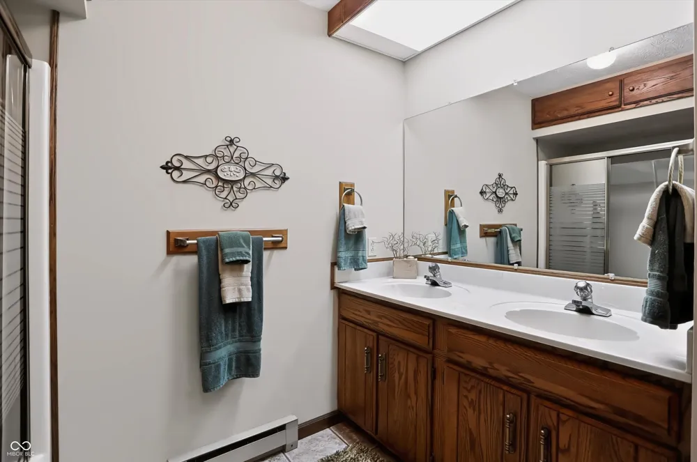 4222 E County Road 1000 S Cloverdale, IN 46120