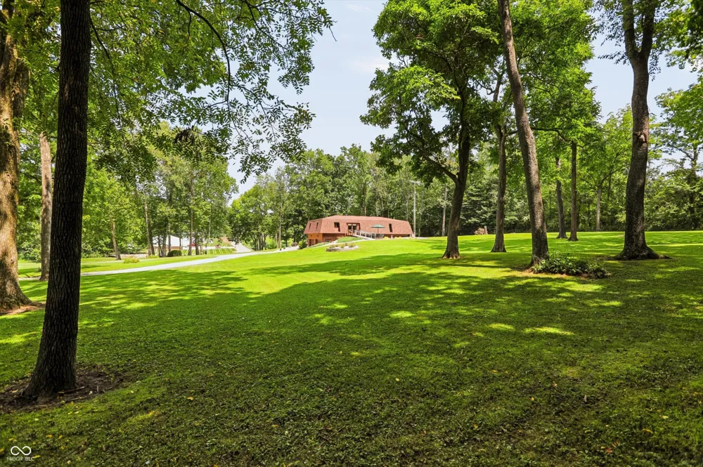 4222 E County Road 1000 S Cloverdale, IN 46120
