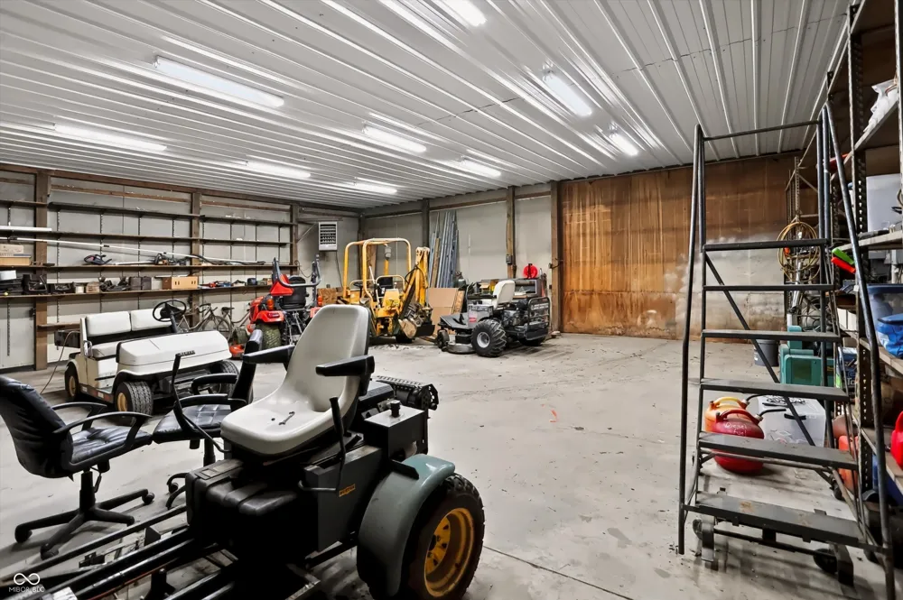 4222 E County Road 1000 S Cloverdale, IN 46120