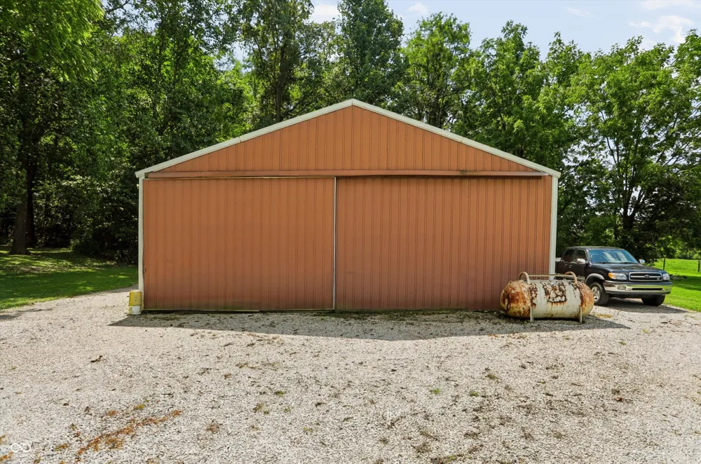 4222 E County Road 1000 S Cloverdale, IN 46120