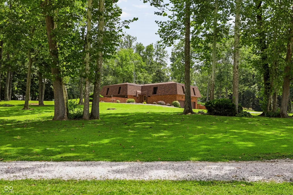 4222 E County Road 1000 S Cloverdale, IN 46120