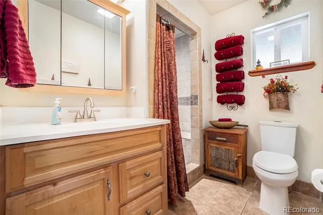 148 Big Pine Lane Drake, CO 80515