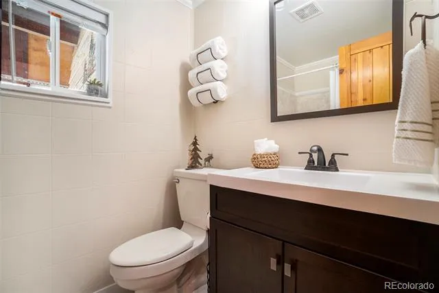 148 Big Pine Lane Drake, CO 80515