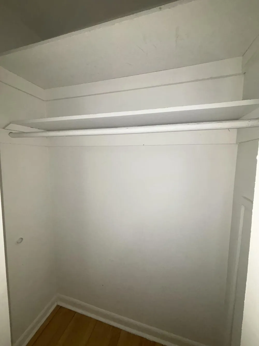 12116 Columbia Avenue Redford, MI 48239