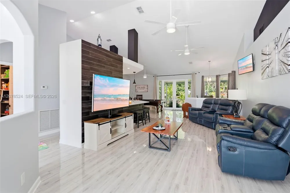 192 SW Fernleaf Trl Port St. Lucie, FL 34953
