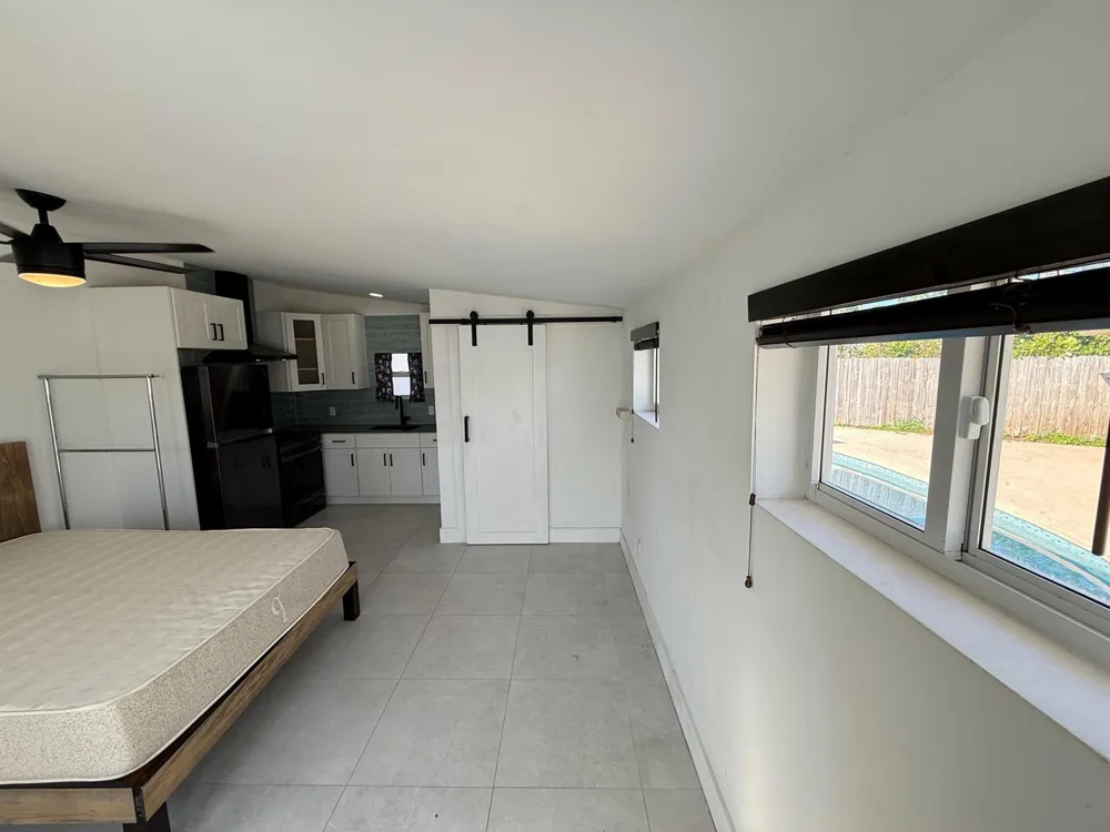 5814 SE ORANGE BLOSSOM TRAIL S #B Hobe Sound, FL 33455