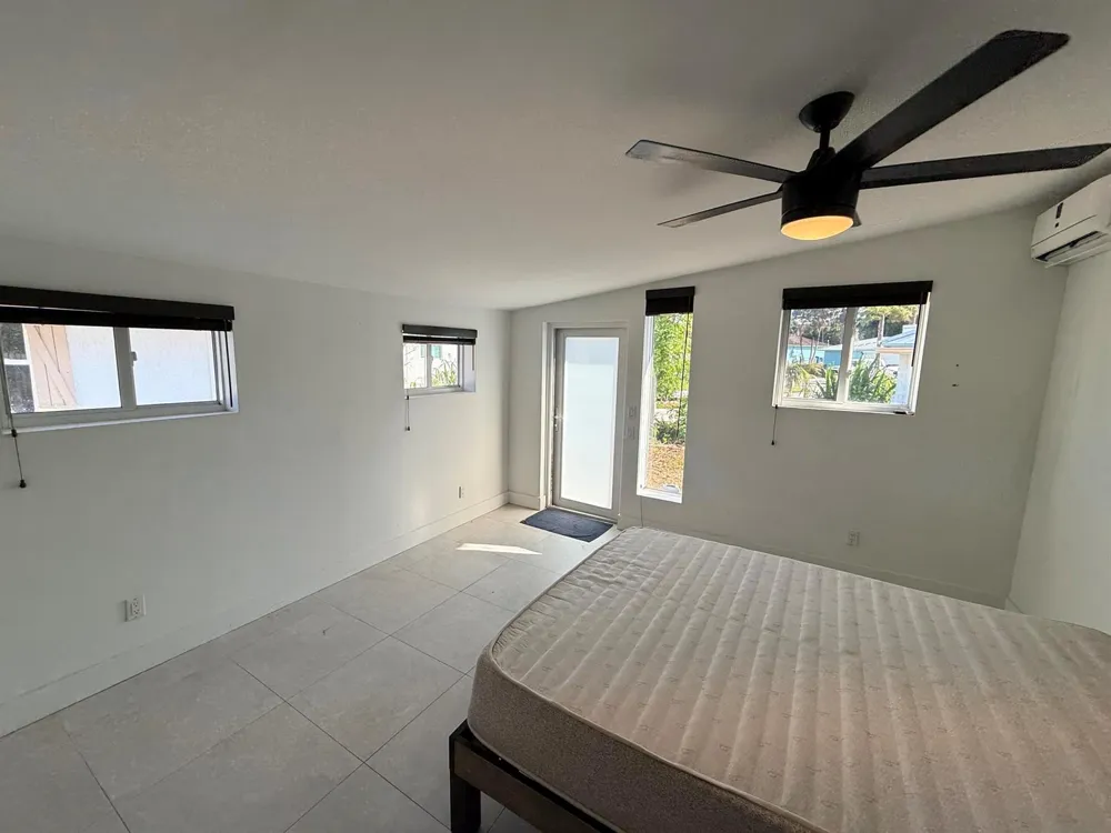 5814 SE ORANGE BLOSSOM TRAIL S #B Hobe Sound, FL 33455