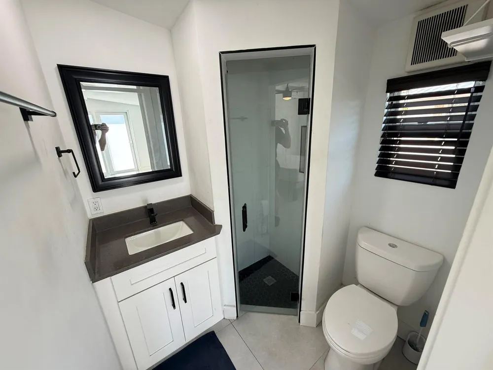 5814 SE ORANGE BLOSSOM TRAIL S #B Hobe Sound, FL 33455