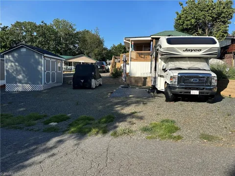 207 Badin View Road