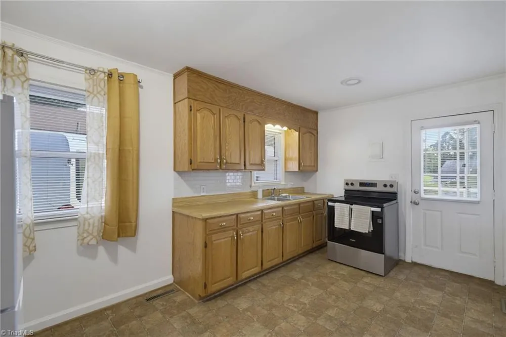 1608 Pecan Road Reidsville, NC 27320