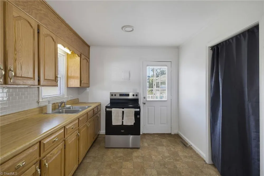 1608 Pecan Road Reidsville, NC 27320