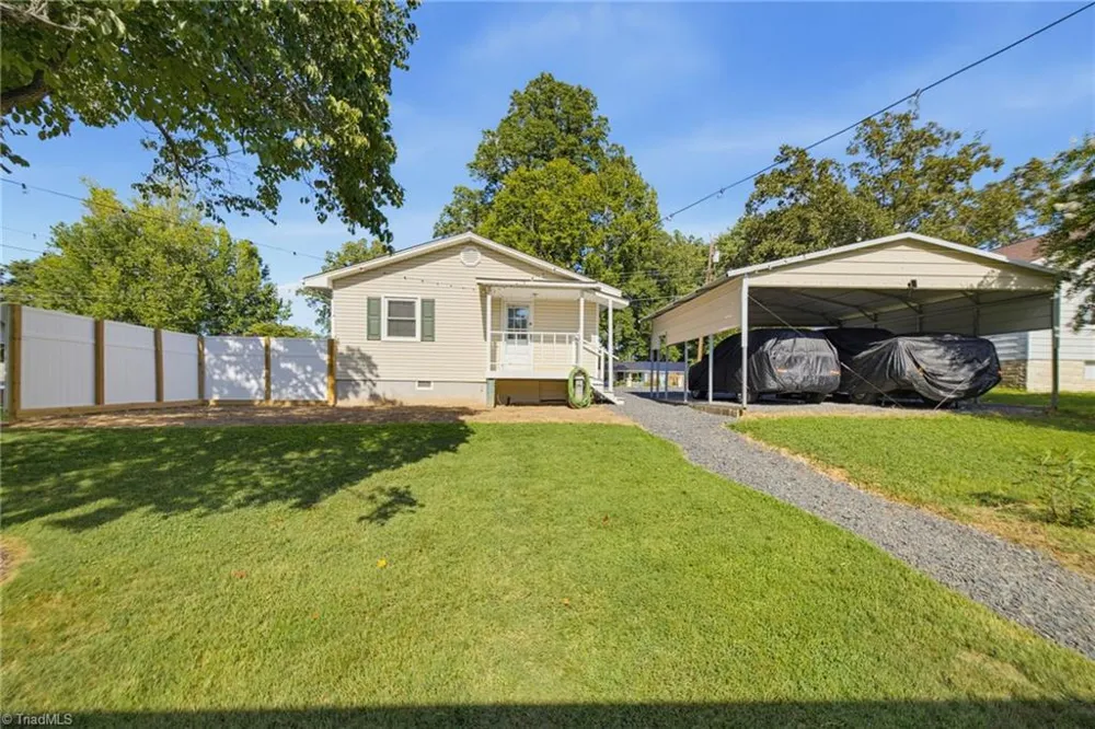 1608 Pecan Road Reidsville, NC 27320