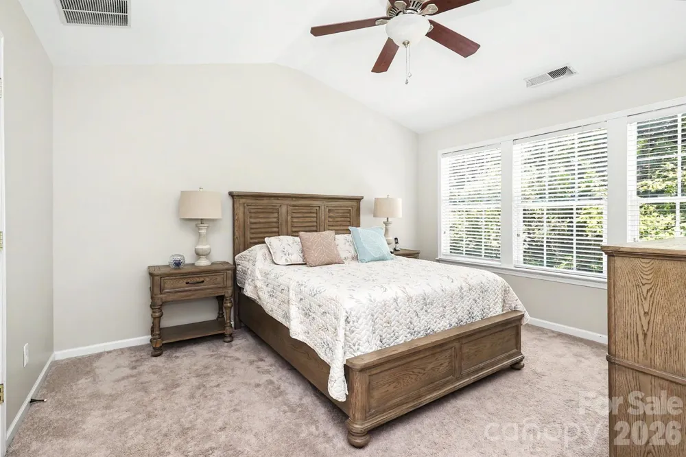 6614 Beverly Springs Drive Charlotte, NC 28270