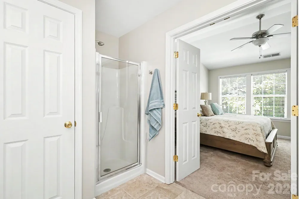 6614 Beverly Springs Drive Charlotte, NC 28270