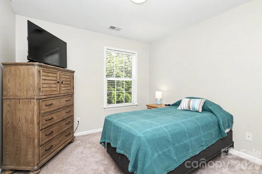 6614 Beverly Springs Drive Charlotte, NC 28270