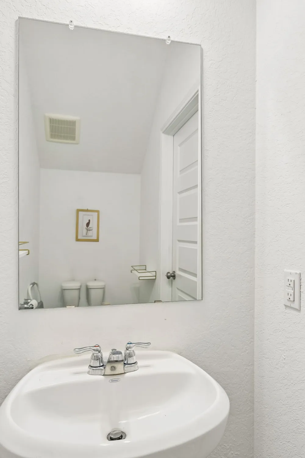 4318 Admirals Bend San Antonio, TX 78109