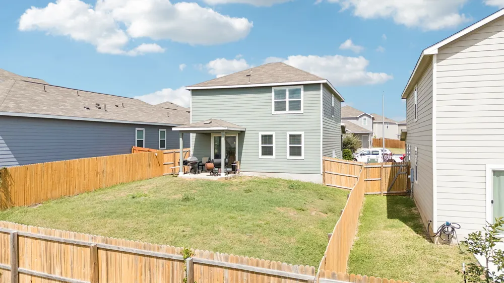 4318 Admirals Bend San Antonio, TX 78109