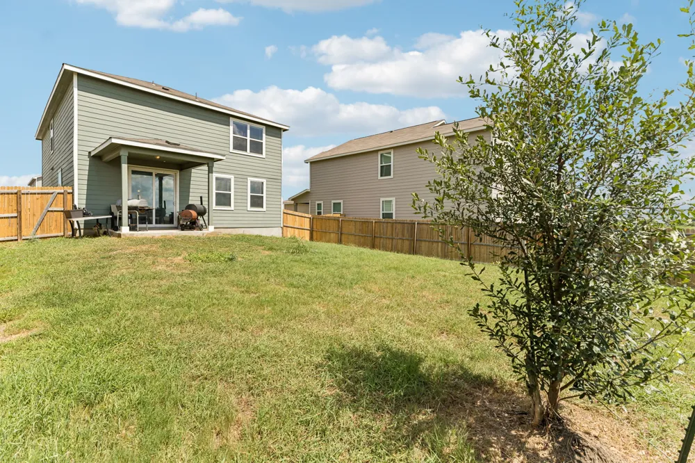 4318 Admirals Bend San Antonio, TX 78109