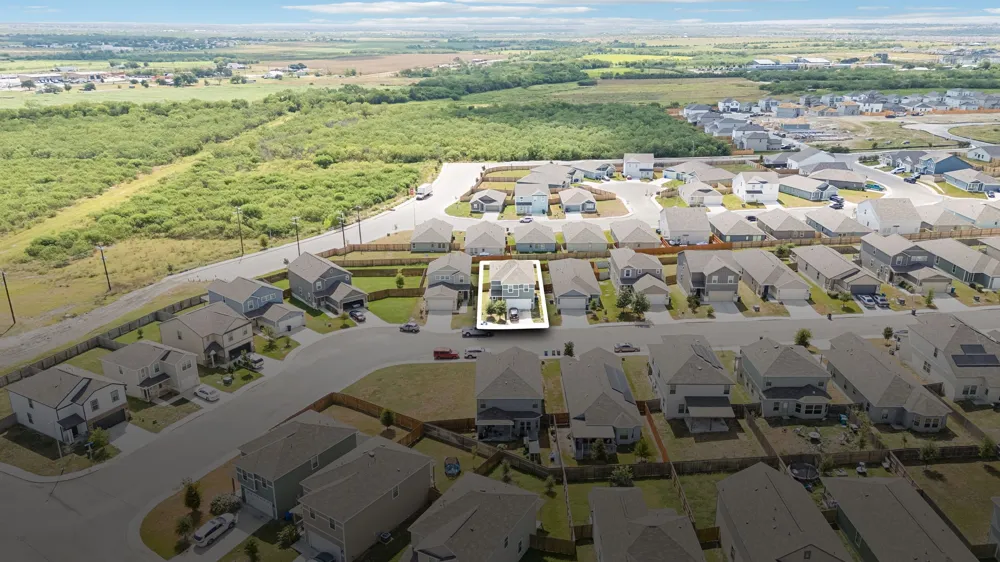 4318 Admirals Bend San Antonio, TX 78109