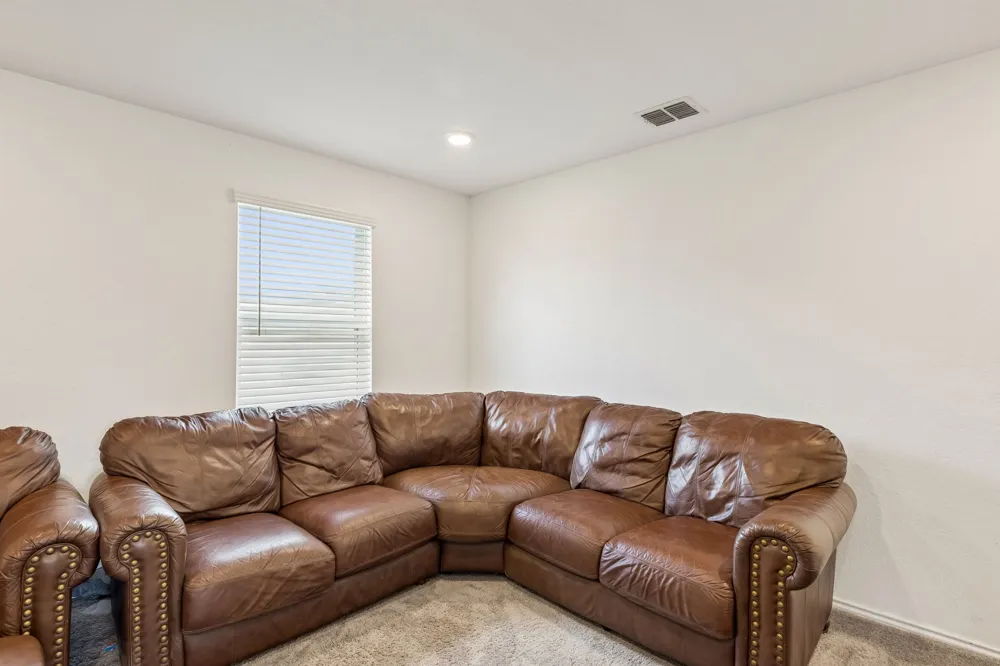 4318 Admirals Bend San Antonio, TX 78109