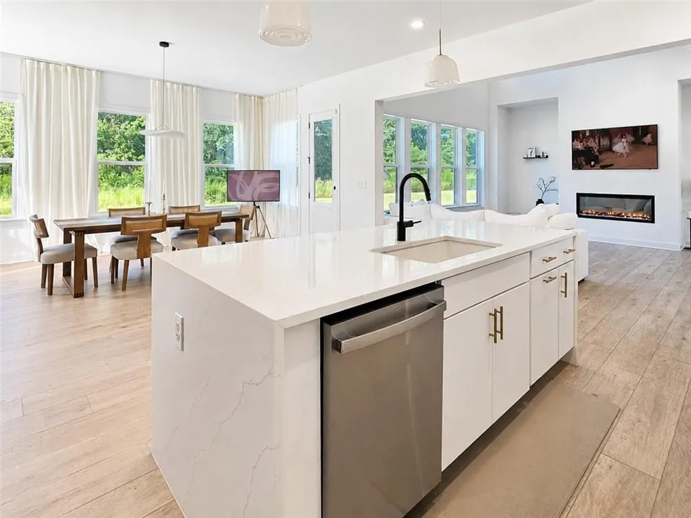 2979 Longbush Lane Duluth, GA 30097