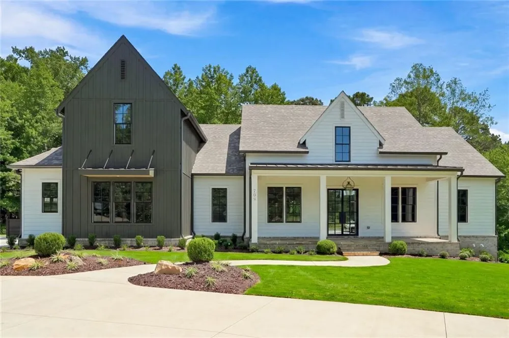 203 Memory Lane Canton, GA 30115