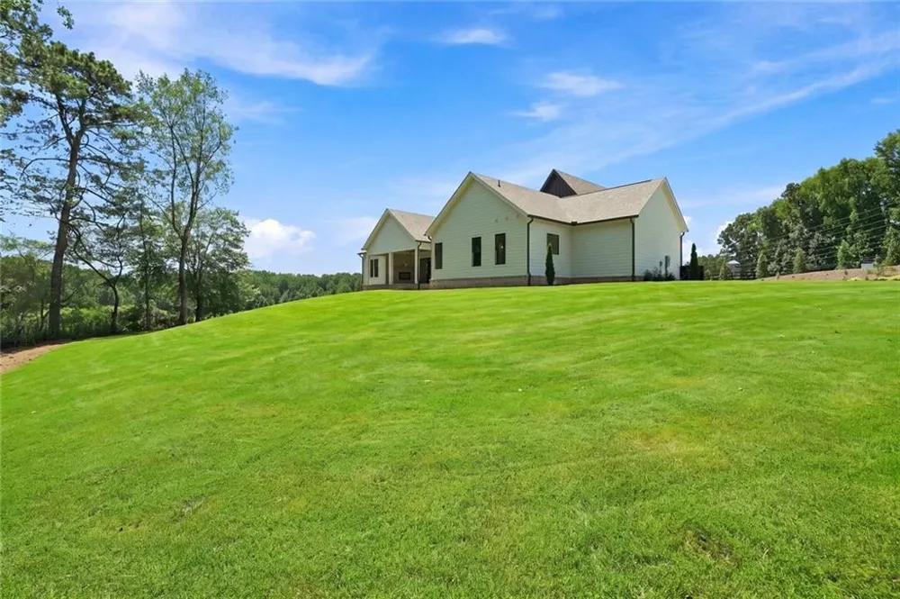 203 Memory Lane Canton, GA 30115