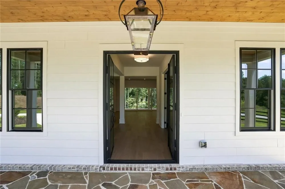 203 Memory Lane Canton, GA 30115