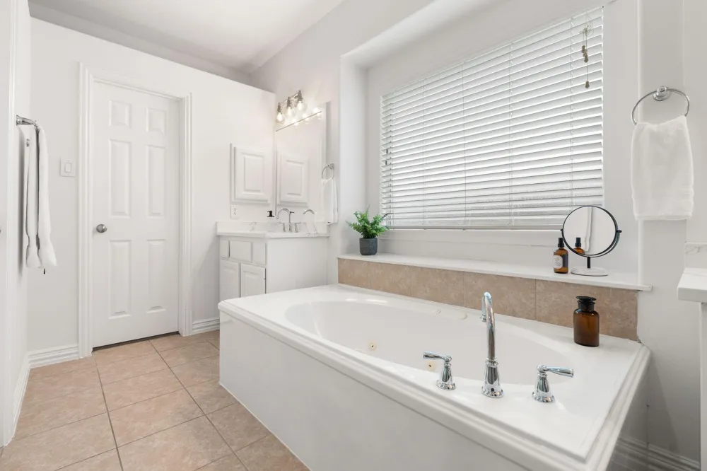 55 W Matisse Meadow Court The Woodlands, TX 77382