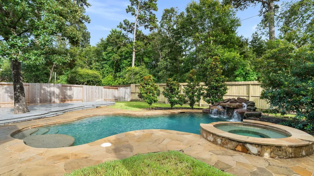 55 W Matisse Meadow Court The Woodlands, TX 77382