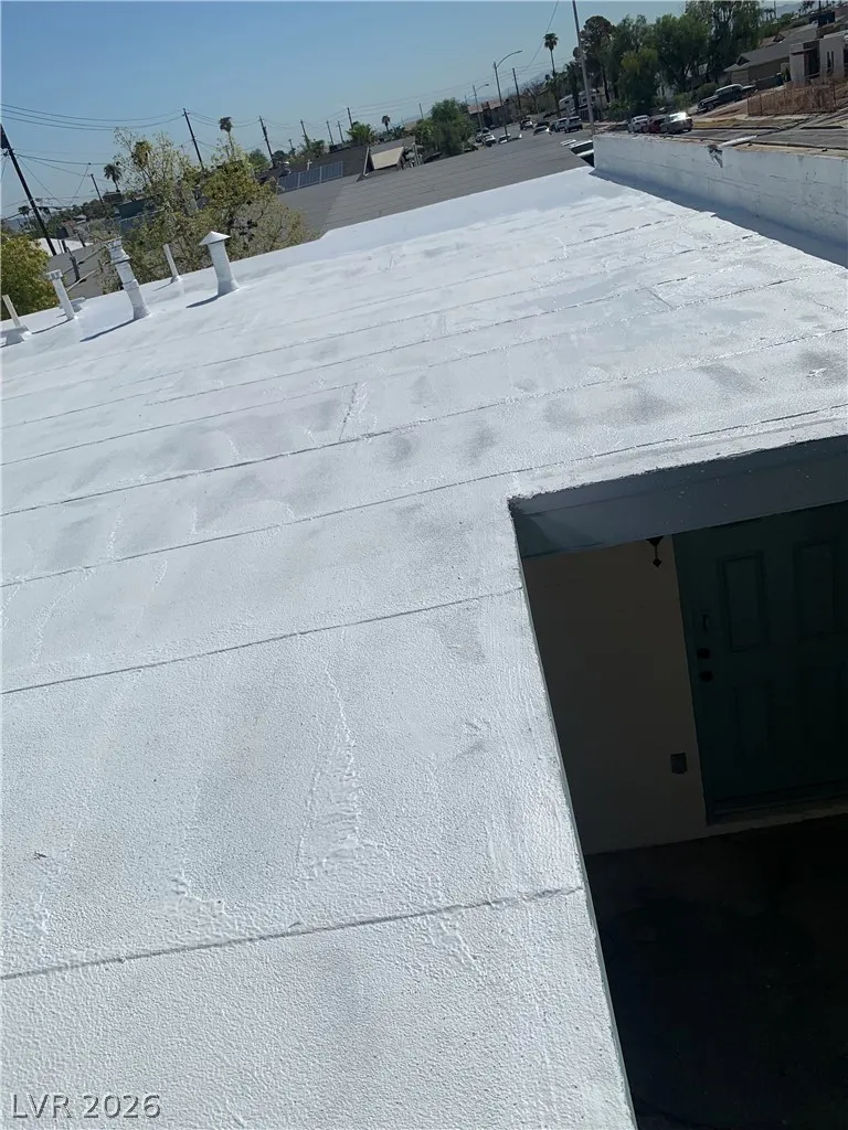1074 King Richard Avenue Las Vegas, NV 89119