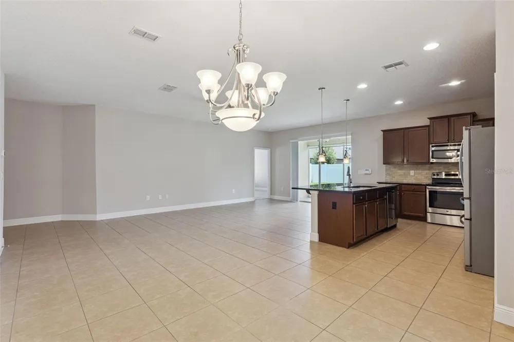 1543 CATERPILLAR STREET St Cloud, FL 34771