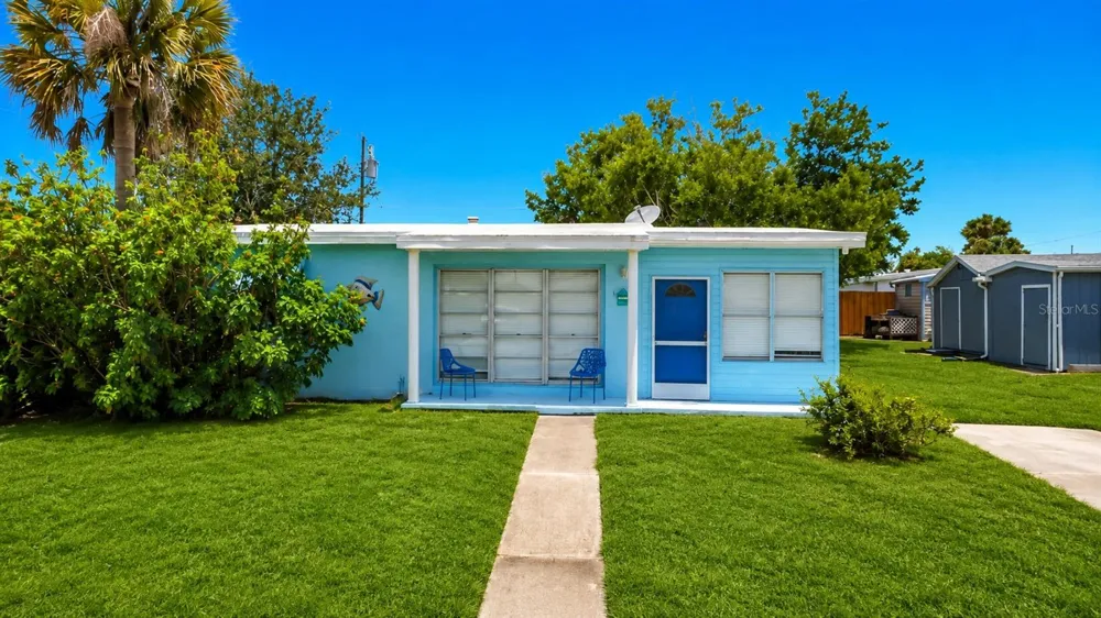 8594 BUMFORD AVENUE North Port, FL 34287
