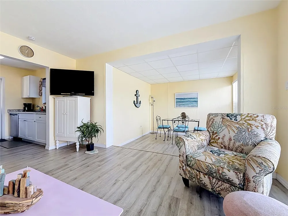 8594 BUMFORD AVENUE North Port, FL 34287