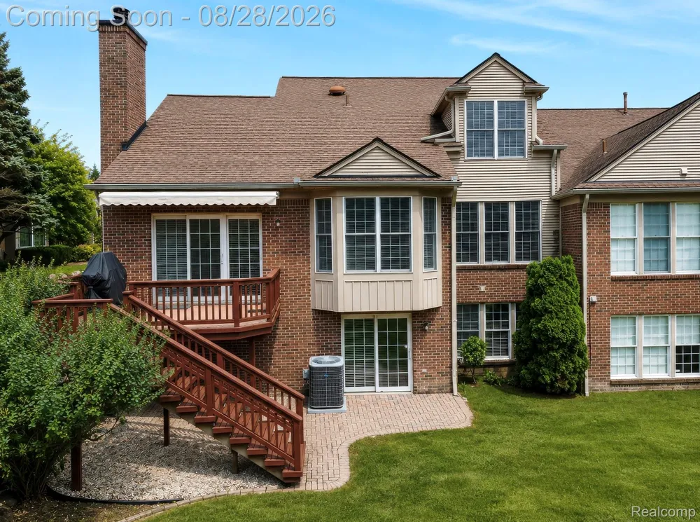1627 Boulder Court Rochester City, MI 48306