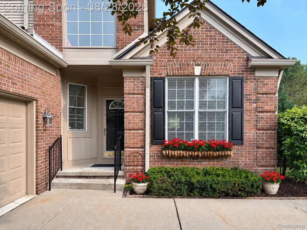 1627 Boulder Court Rochester City, MI 48306