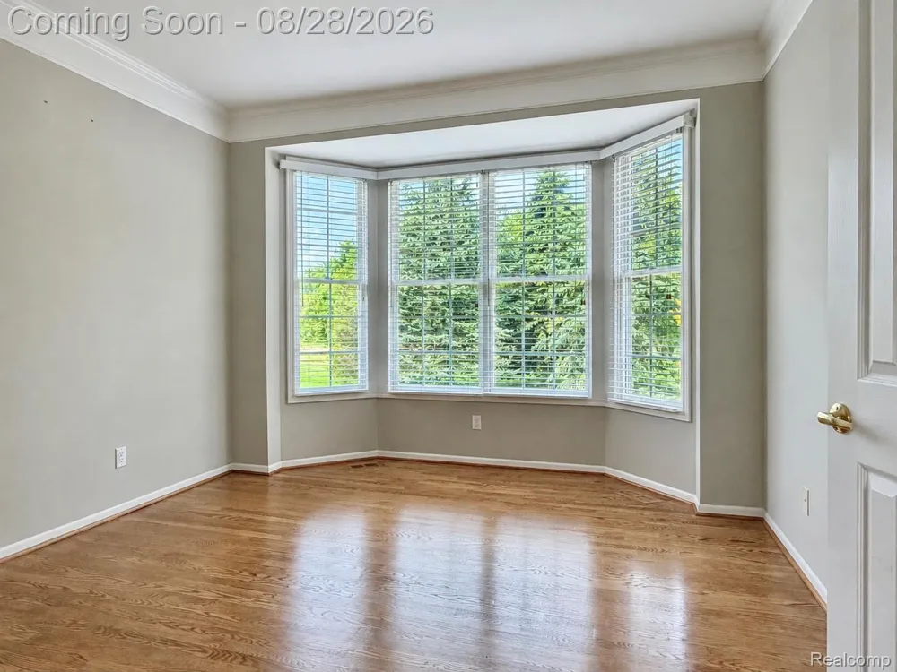 1627 Boulder Court Rochester City, MI 48306