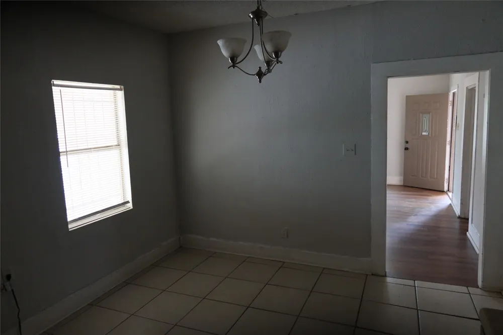 4011 Coolidge Street Dallas, TX 75215