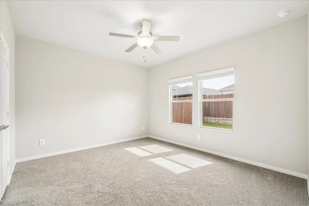 3903 Sandstone Drive Princeton, TX 75071
