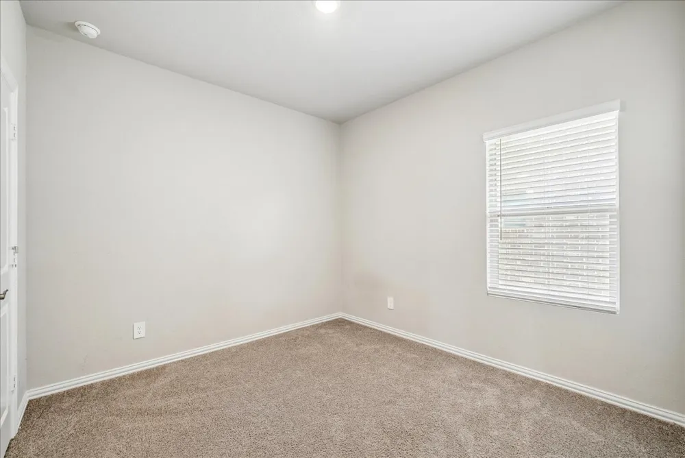 3903 Sandstone Drive Princeton, TX 75071