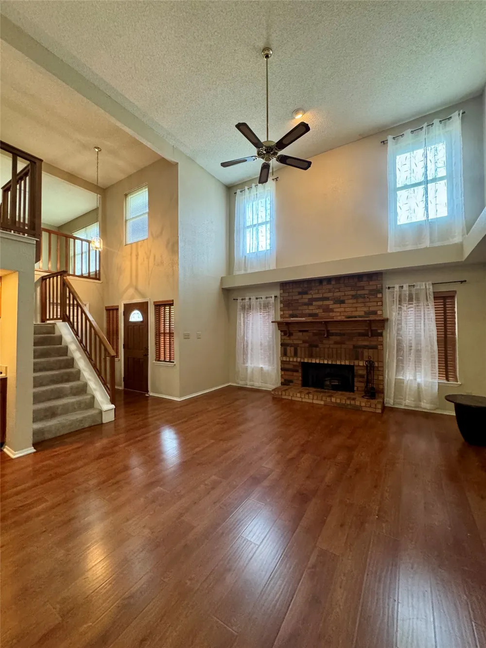 2070 Vista Drive Lewisville, TX 75067