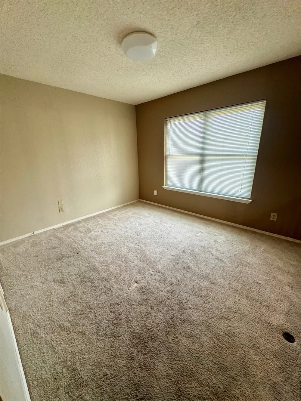 2070 Vista Drive Lewisville, TX 75067