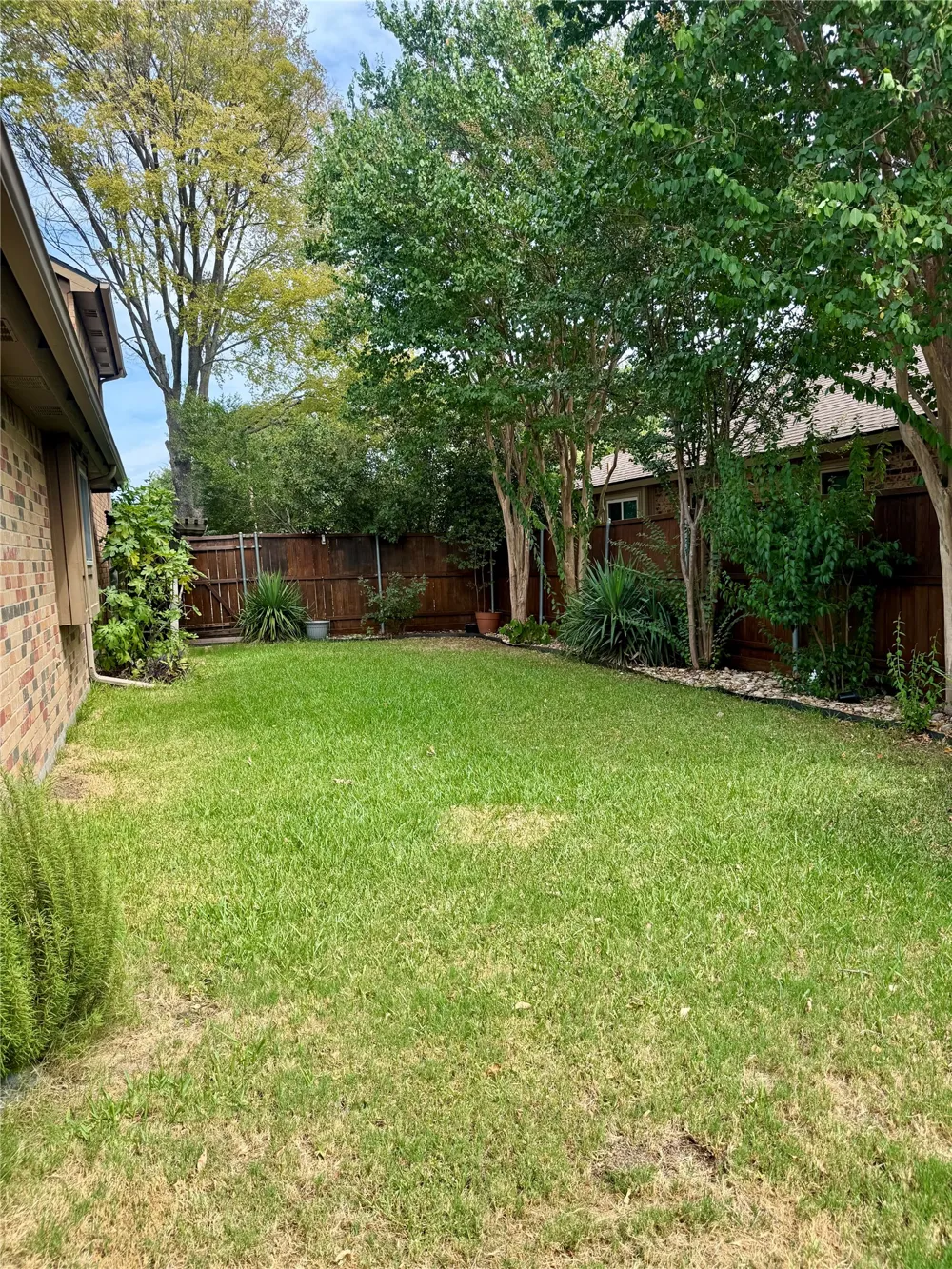 2070 Vista Drive Lewisville, TX 75067